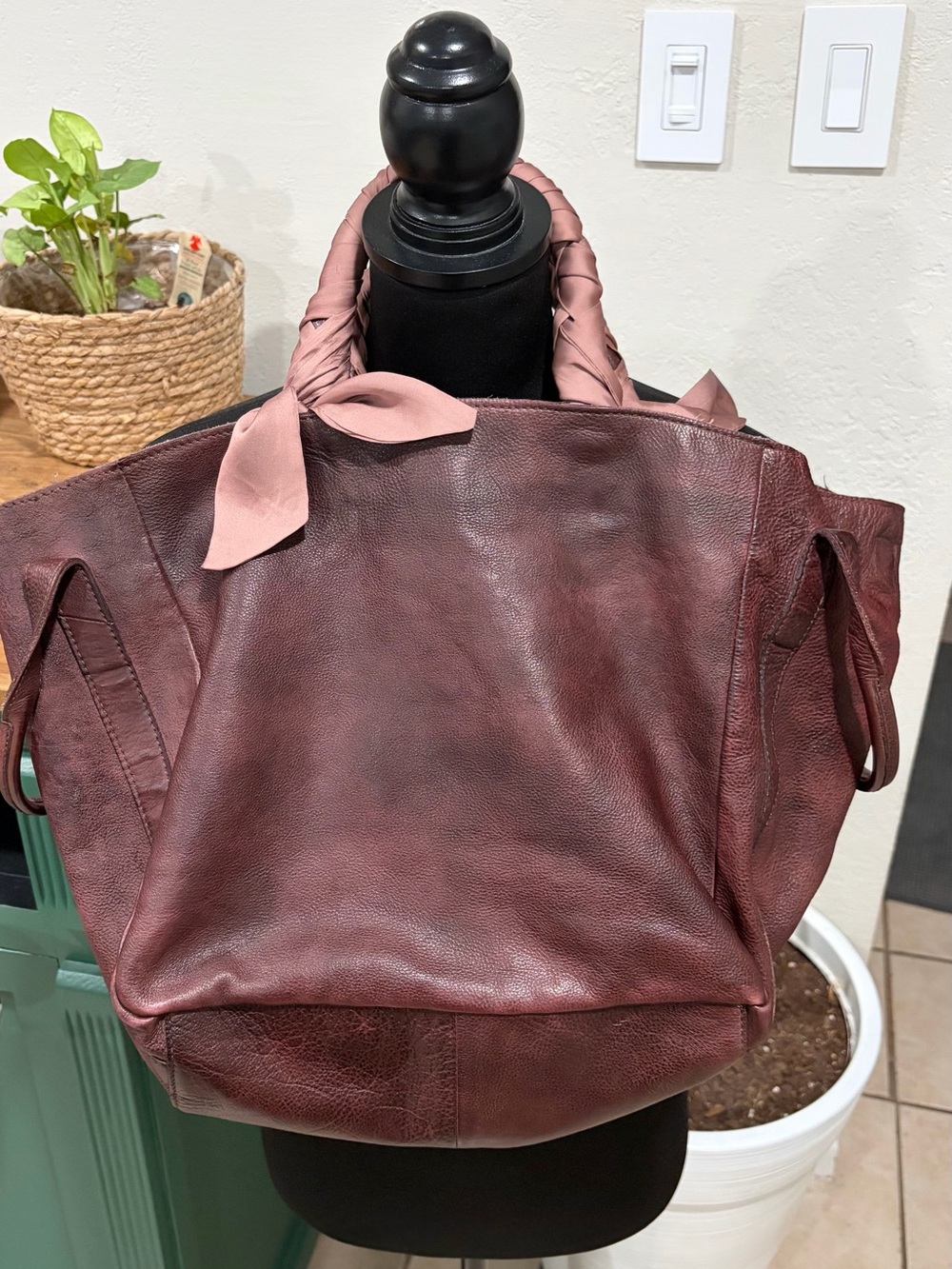 Free People Leslie Burgundy Leather Tote - Picture 2 of 12